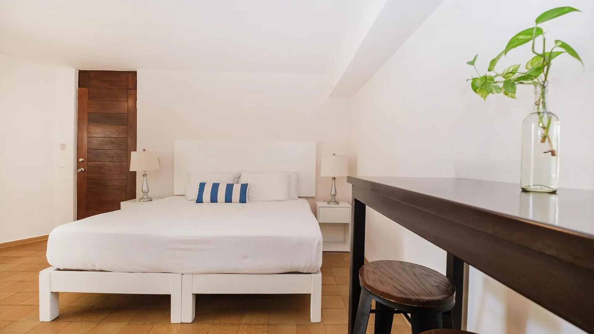 קוזומל Suites Turquesa 3*,