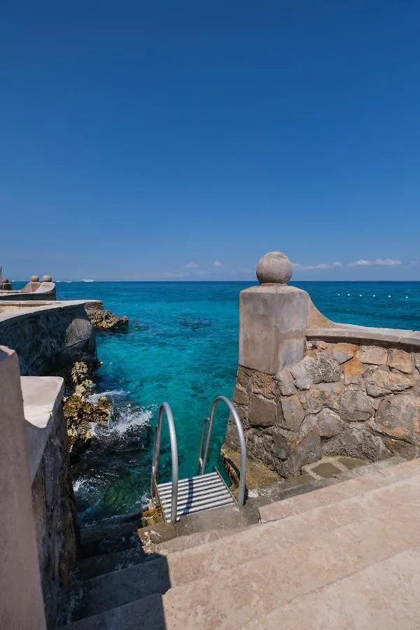 Suites Turquesa Cozumel 3*,