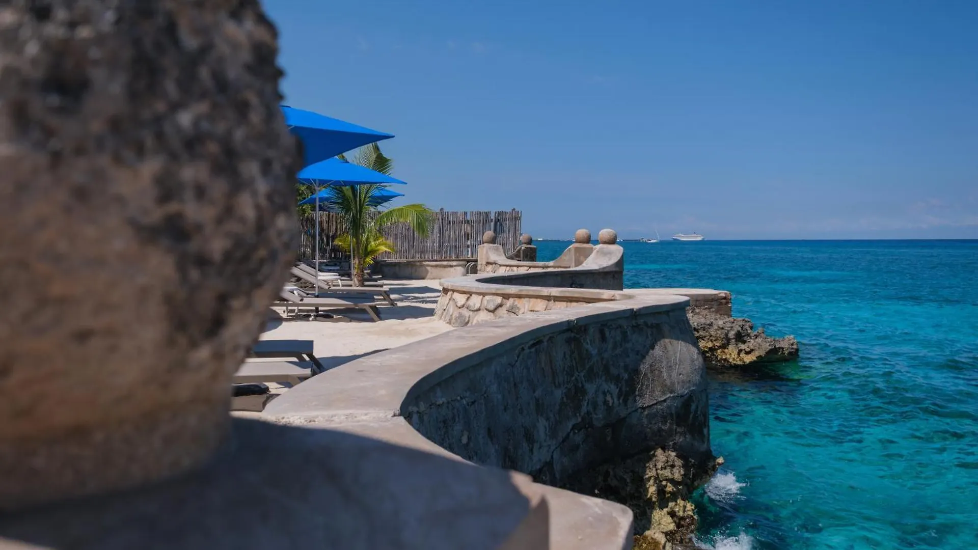 Suites Turquesa Cozumel Hotel